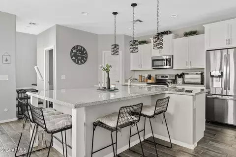 1675 E Bridgeport Pkwy, Gilbert, AZ 85295