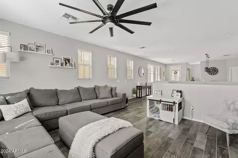 1675 E Bridgeport Pkwy, Gilbert, AZ 85295 photo 12
