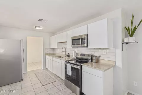 3816 W Thomas Rd, Phoenix, AZ 85019 photo 14