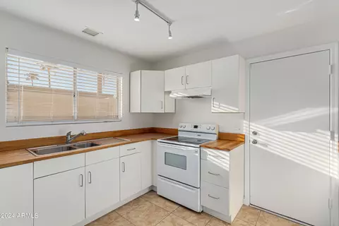 1527 E Topeka Dr, Phoenix, AZ 85024 photo 19