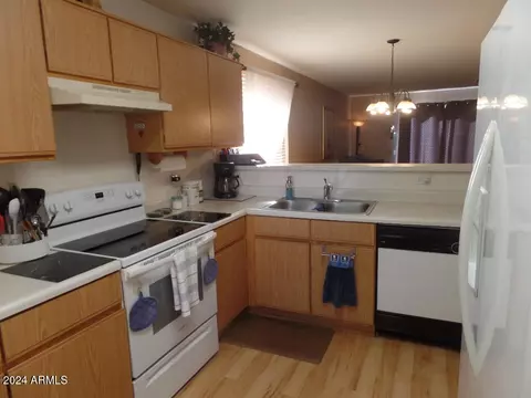 1873 W Renaissance Ave, Apache Junction, AZ 85120 photo 9