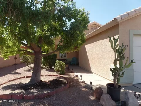 1873 W Renaissance Ave, Apache Junction, AZ 85120 photo 3