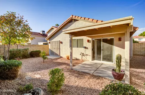 1315 E Helena Dr, Phoenix, AZ 85022 photo 2