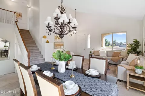 Dining - 1075 S Parkcrest St, Gilbert, AZ 85296 photo 2 of 4