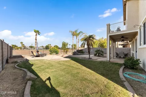 Exterior - 1075 S Parkcrest St, Gilbert, AZ 85296 photo 6 of 14