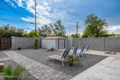 1809 E Minnezona Ave, Phoenix, AZ 85016 photo 2