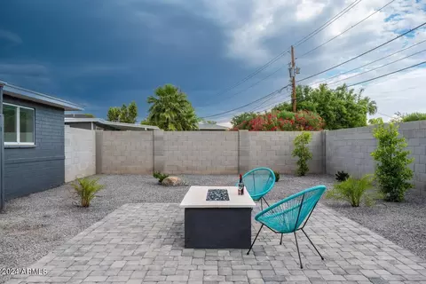 1809 E Minnezona Ave, Phoenix, AZ 85016 photo 3
