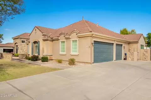 3140 E Page Ave, Gilbert, AZ 85234 photo 5