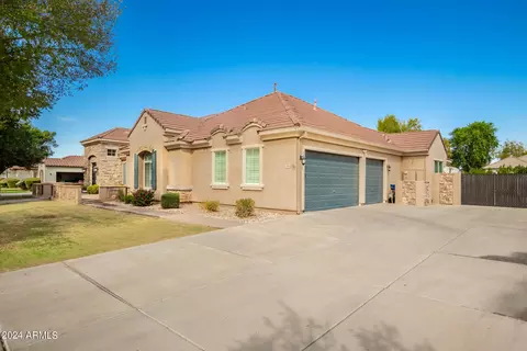 3140 E Page Ave, Gilbert, AZ 85234 photo 4