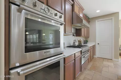 Kitchen - 3669 E Morrison Ranch Pkwy, Gilbert, AZ 85296 photo 5 of 5