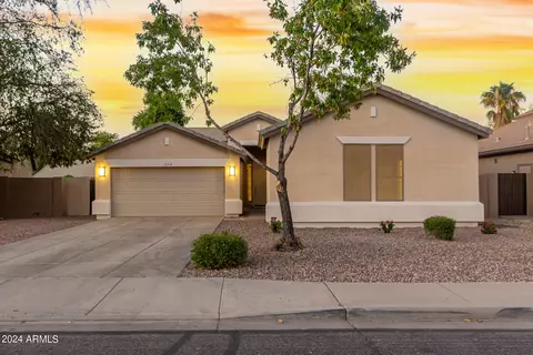 1384 E Morelos St, Chandler, AZ 85225