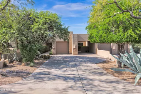 9114 E Clubhouse Ct, Scottsdale, AZ 85266