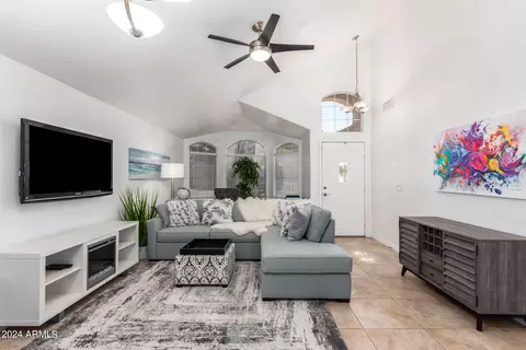 2234 E Donald Dr, Phoenix, AZ 85024 photo 8