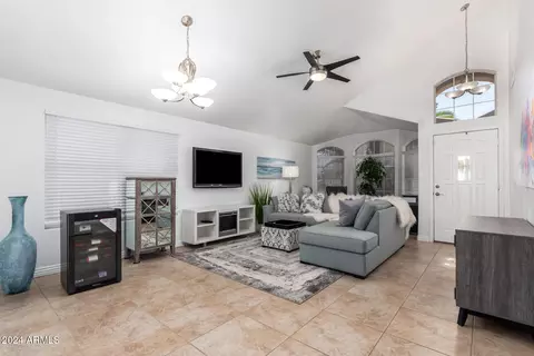2234 E Donald Dr, Phoenix, AZ 85024 photo 6