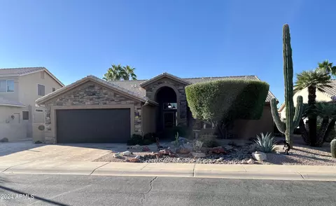 453 W Teakwood Dr, Sun Lakes, AZ 85248