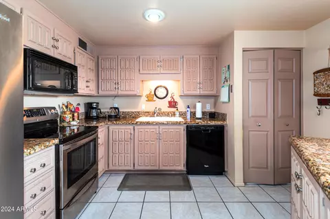 3919 E Pershing Ave, Phoenix, AZ 85032 photo 6