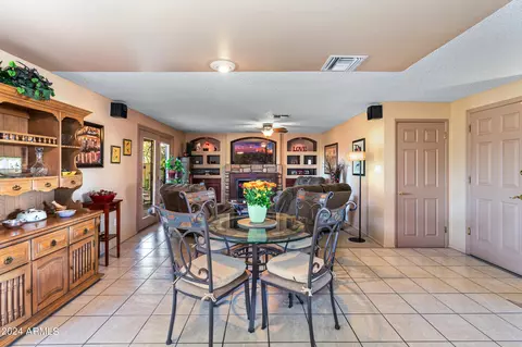 3919 E Pershing Ave, Phoenix, AZ 85032 photo 8