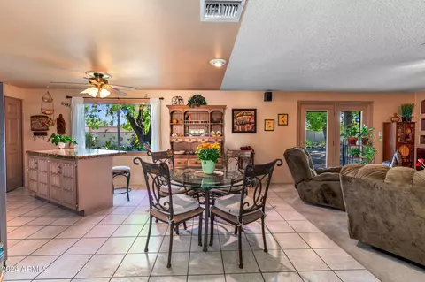 3919 E Pershing Ave, Phoenix, AZ 85032 photo 9