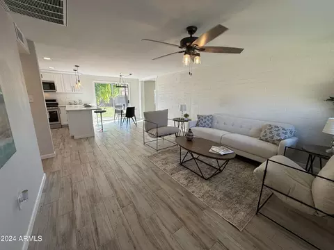 3467 E Hearn Rd, Phoenix, AZ 85032