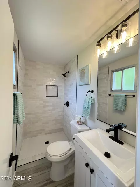 3467 E Hearn Rd, Phoenix, AZ 85032 photo 11