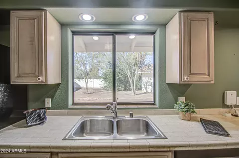 824 E Granada Ave, Apache Junction, AZ 85119 photo 13