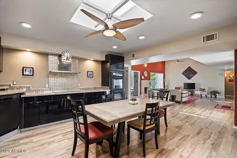 102 El Caminito Dr, Phoenix, AZ 85020 photo 26
