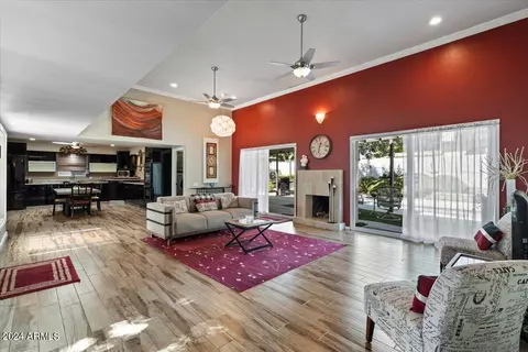 102 El Caminito Dr, Phoenix, AZ 85020 photo 20