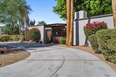 102 El Caminito Dr, Phoenix, AZ 85020 photo 8