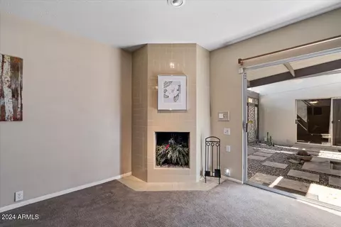 102 El Caminito Dr, Phoenix, AZ 85020 photo 40