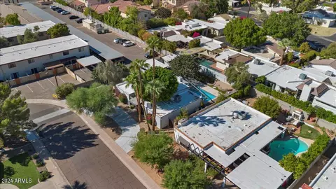 102 El Caminito Dr, Phoenix, AZ 85020 photo 19