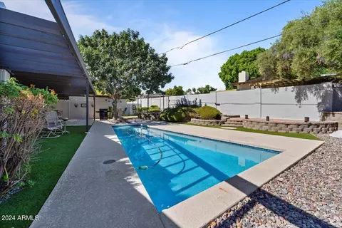 102 El Caminito Dr, Phoenix, AZ 85020 photo 43