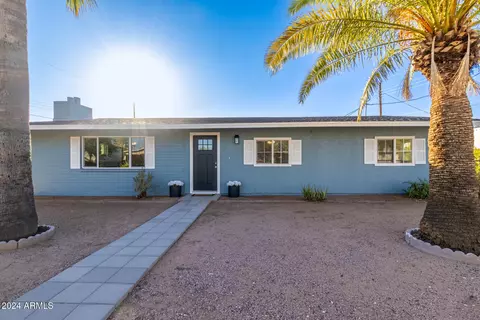 514 N Cornwall Dr, Apache Junction, AZ 85120
