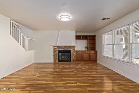 2230 E Bowker St, Phoenix, AZ 85040 photo 3