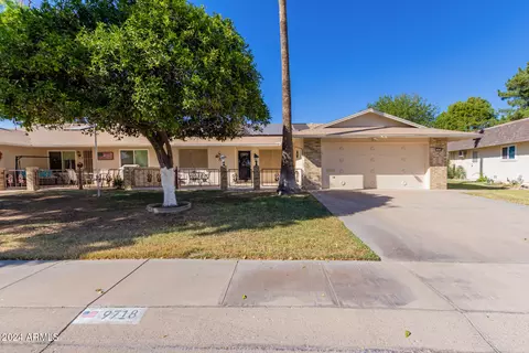 9718 W Sandstone Dr, Sun City, AZ 85351