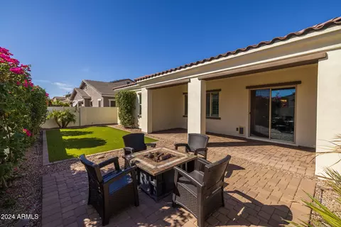Exterior - 10345 E Kinetic Dr, Mesa, AZ 85212 photo 2 of 10