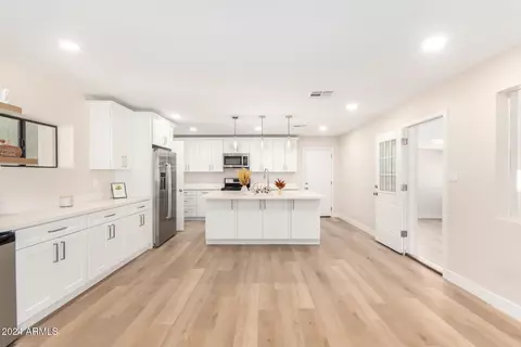 4548 N 53rd Dr, Phoenix, AZ 85031 photo 10