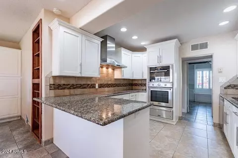 702 E Dana Ave, Mesa, AZ 85204 photo 9
