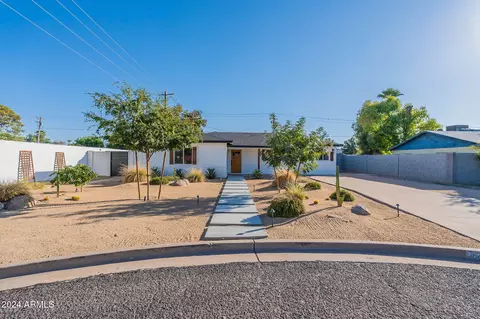 4247 E Cambridge Ave, Phoenix, AZ 85008