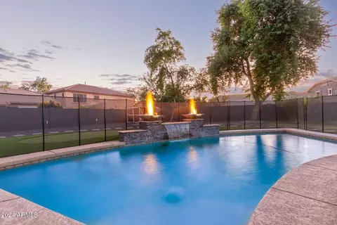 19963 E Raven Dr, Queen Creek, AZ 85142
