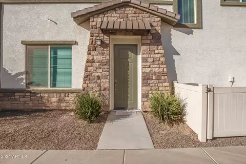 2780 S Equestrian Dr #103, Gilbert, AZ 85295 photo 2
