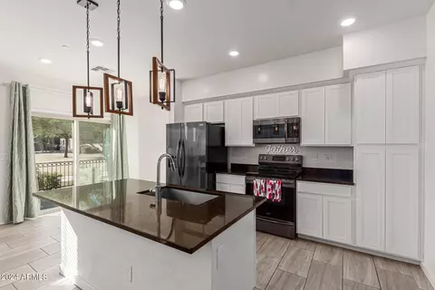 2780 S Equestrian Dr #103, Gilbert, AZ 85295 photo 5