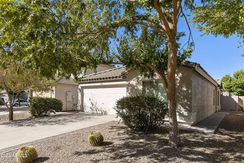 362 E Leslie Ave, San Tan Valley, AZ 85140