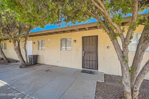 7014 N 68th Ave, Glendale, AZ 85303 photo 3