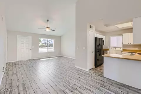 1338 E Utopia Rd, Phoenix, AZ 85024 photo 8