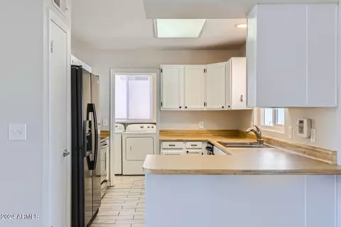 1338 E Utopia Rd, Phoenix, AZ 85024 photo 12