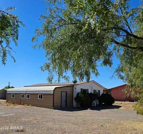 22585 W Henderson St, Congress, AZ 85332