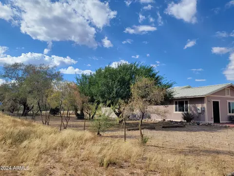 Exterior - 8075 E Bloomfield Rd, Hereford, AZ 85615 photo 6 of 6