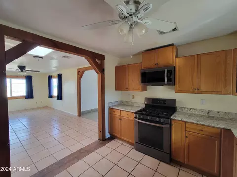 Kitchen - 8075 E Bloomfield Rd, Hereford, AZ 85615 photo 2 of 2
