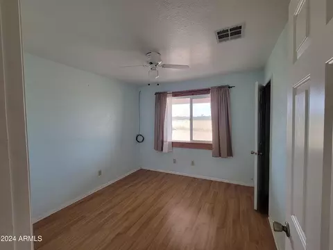 Bedroom - 8075 E Bloomfield Rd, Hereford, AZ 85615 photo 1 of 3
