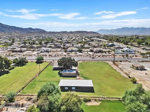4616 W Dobbins Rd, Laveen, AZ 85339